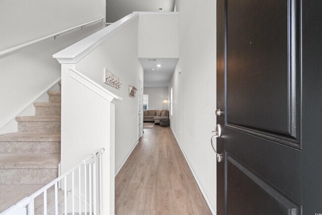 Photo - 1057 Saltgrass Way