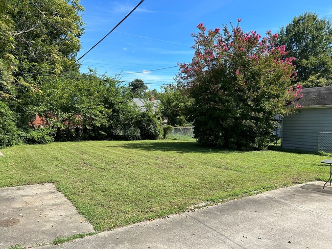 Photo - 3 Bedroom 1 Bathroom Brick Cape