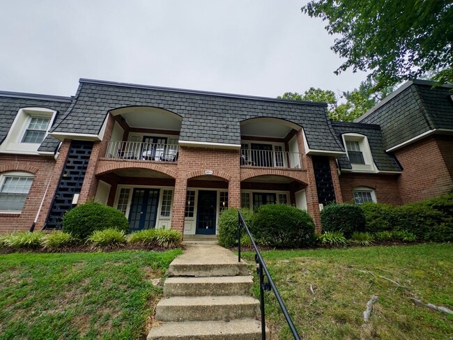 Building Photo - Charming 1BR/1BA Condo in Cardinal Forest, Springfield! Rent Includes Gas, Water, Sewer & Trash