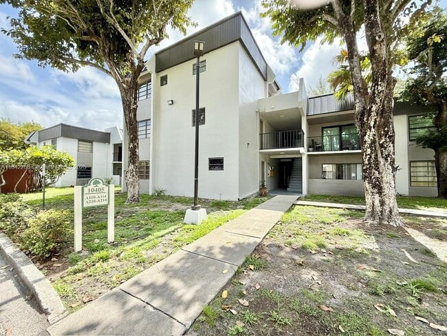 Photo - 10405 N Kendall Dr Condo Unit A114