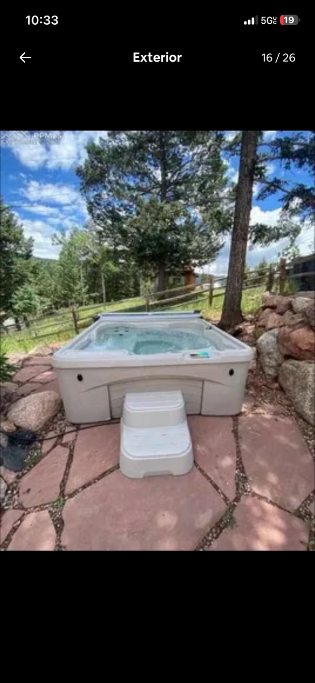 Photo - 210 Dewell Rd