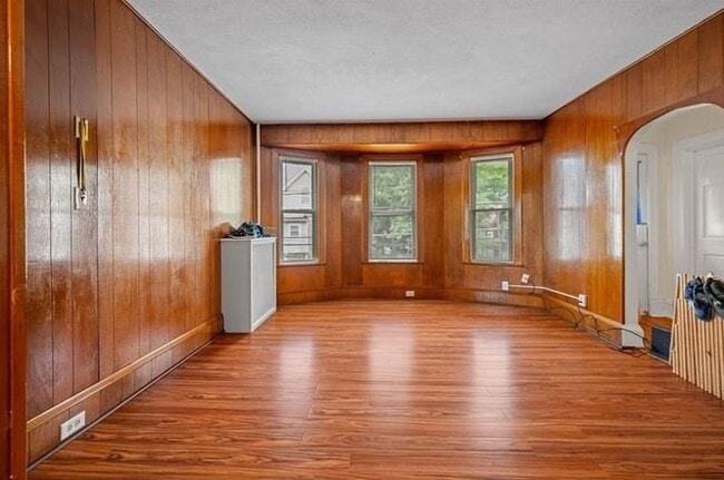 Photo - 152 Glen St Unit 2