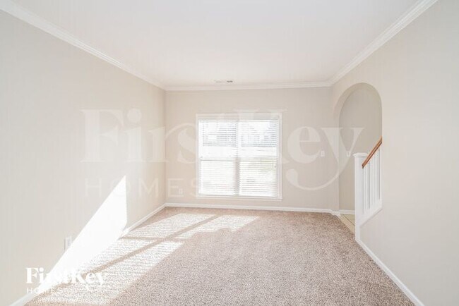 Photo - 8043 Mary Alice Way