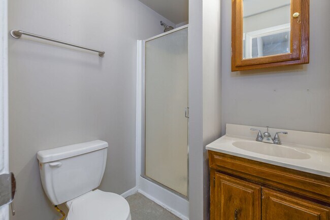 76 W 12th St Unit 2