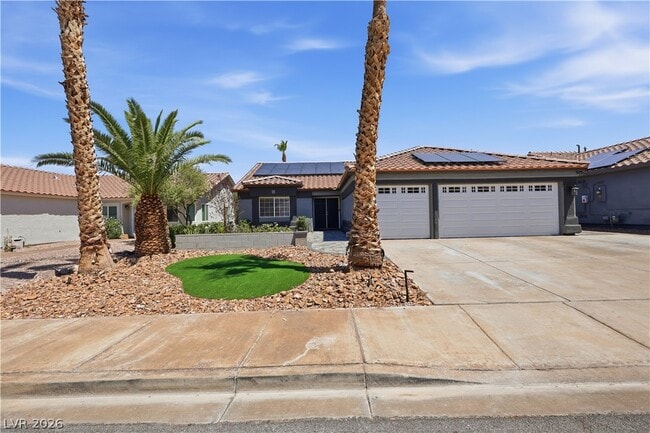Building Photo - 328 Waterwheel Falls Dr