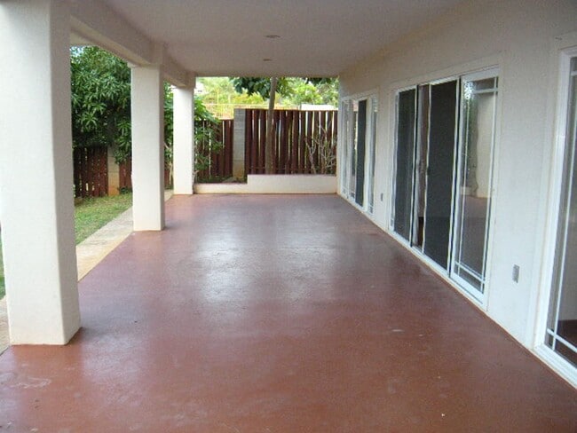 Photo - Lilipuna Rd. A-B Unit B