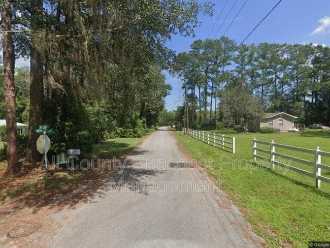 Photo - 535 Sunset Dr