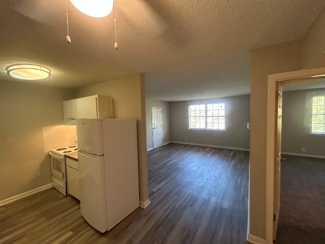 Photo - 300 Berkley Dr Unit U03