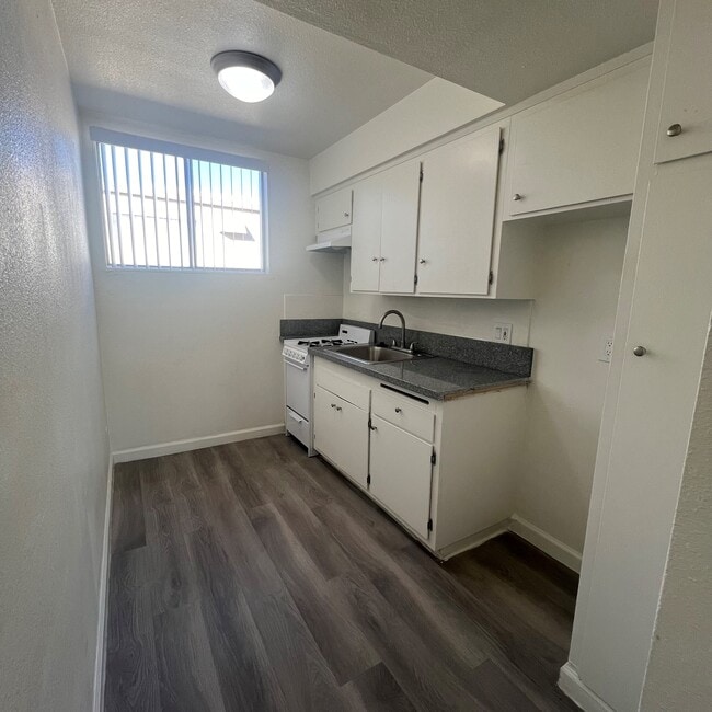 Photo - Academy Pointe Apartment Homes