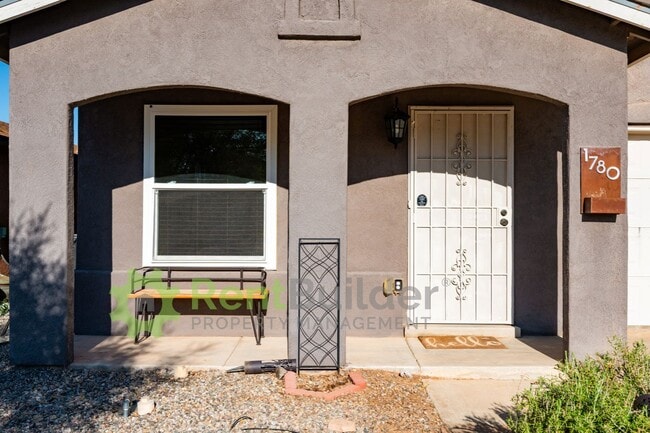 Photo - !!!!SIGN A LEASE GET A FREE MONTHS RENT!!!!