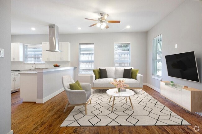 Building Photo - 5519 Reiger Ave Rental