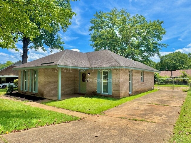 Photo - 3224 Little John Dr