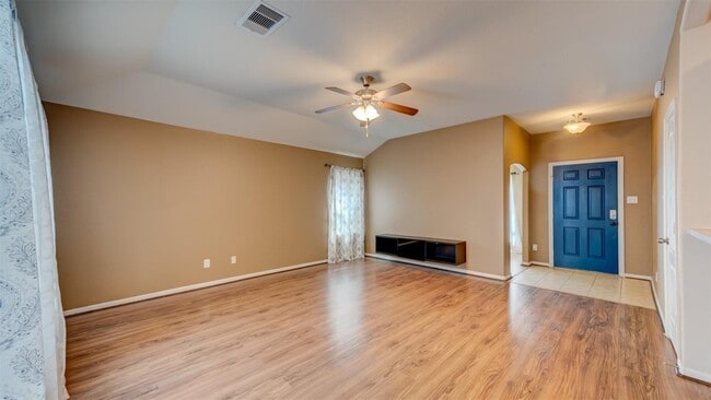 Photo - 2831 Lockeridge Bend Dr