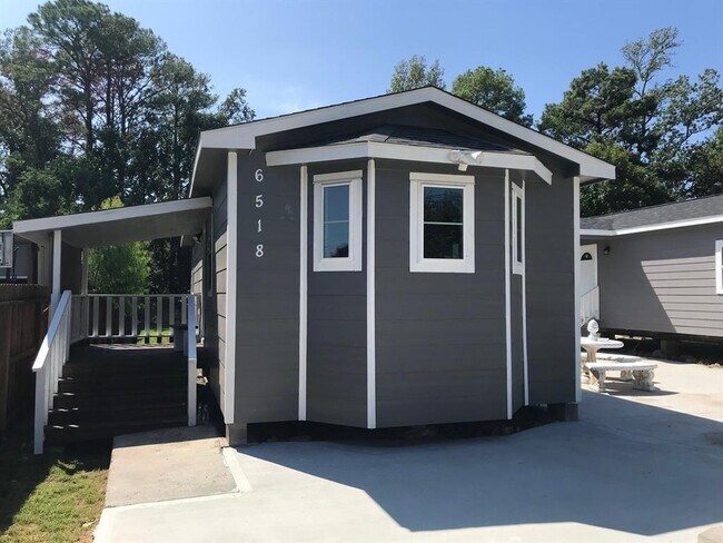 Photo - 6518 Colony Ln