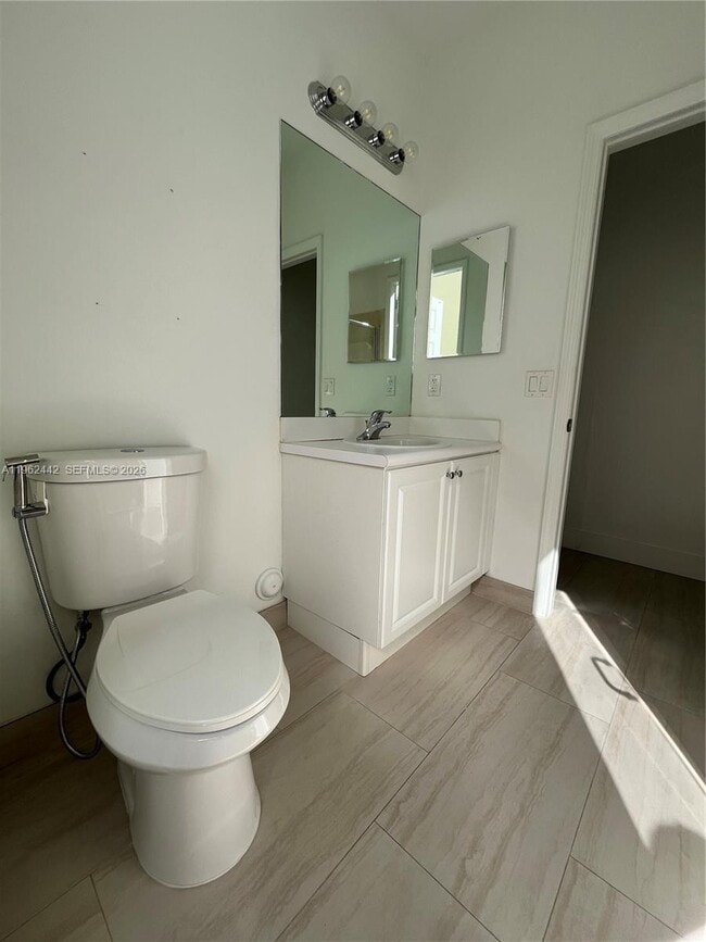 Photo - 238 NE 31st Ave