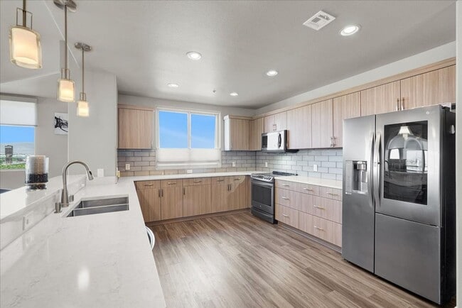 Photo - High Rise Condo in One Las Vegas- 4 bedroo... Unit 722