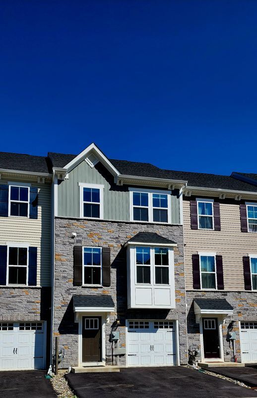 Photo - 149 Glory Maple Ln Townhome