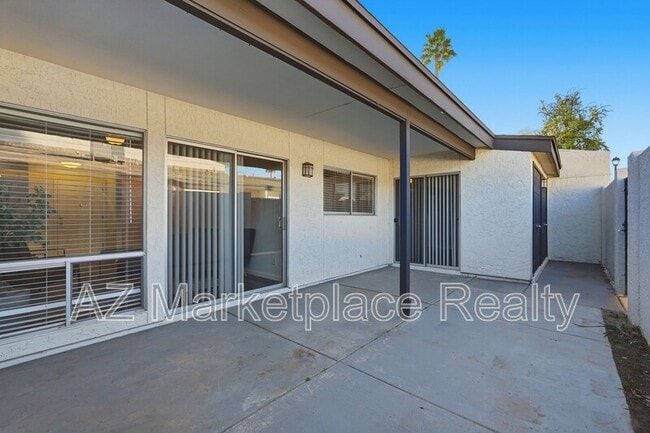 Photo - 1051 S Dobson Rd