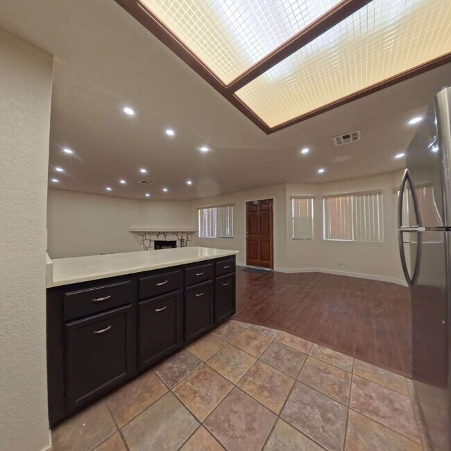 Photo - Beautiful 2 Bedroom 2 Bathroom Condo at The Lakes! Unit 201