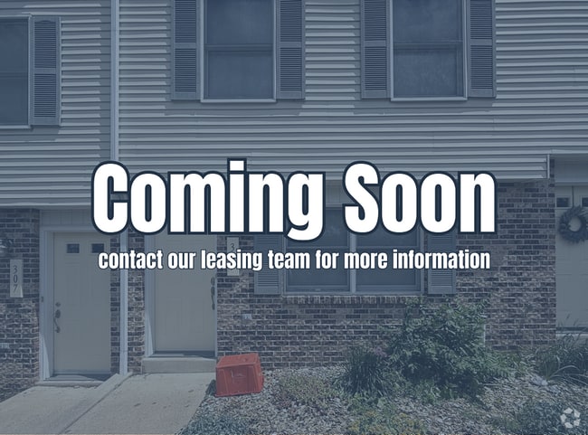 Building Photo - Secluded Two Bedroom Townhome Minutes from...