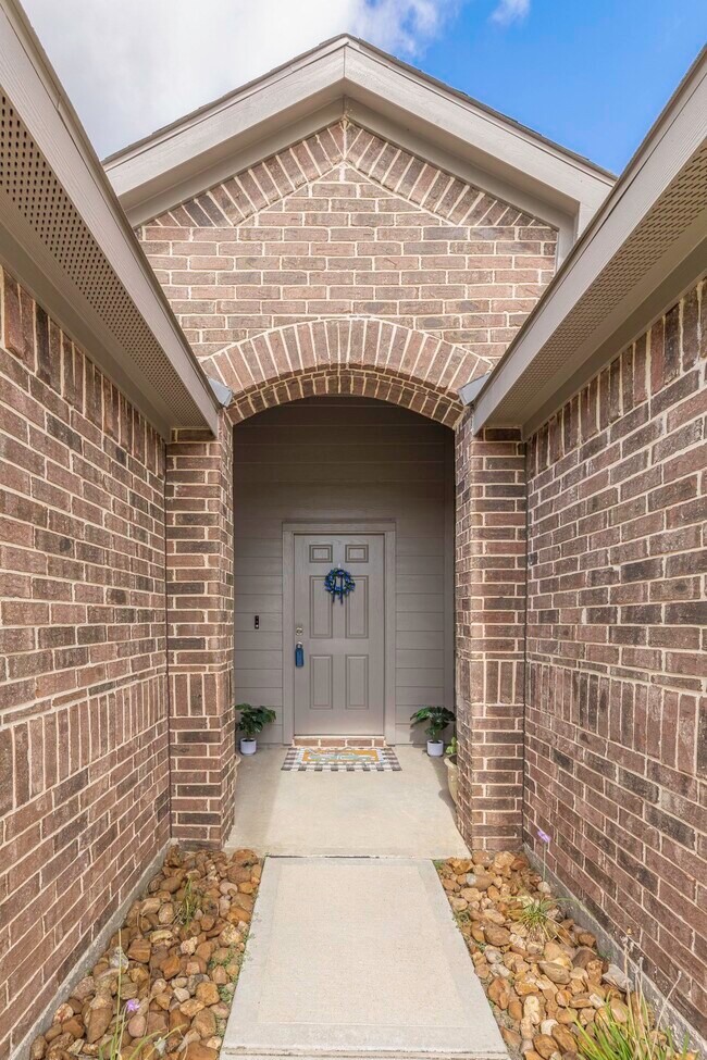Building Photo - 40515 Crisp Beech St