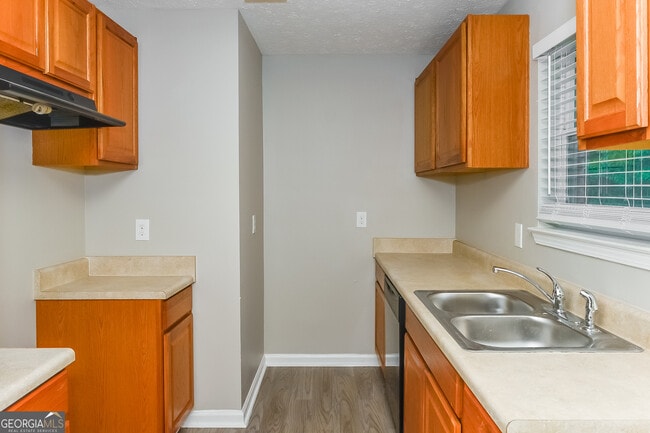 Photo - 35 Pinecone Ct