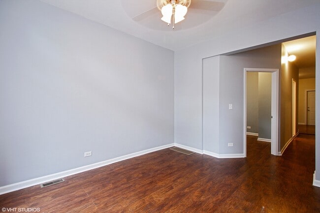 Photo - ELLIS_7524 Unit 1