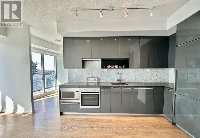 Photo - 115 McMahon Dr Unit 3202