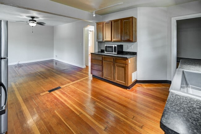 Photo - Charming 2-bed/1-bath Steps From Lake Monona