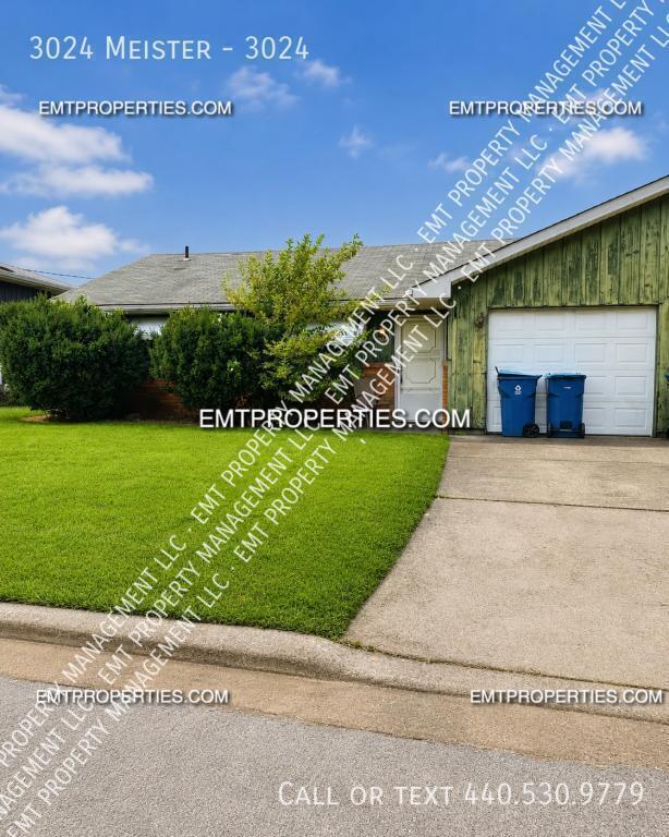 Building Photo - 3024 Meister-3024 Unit 3024