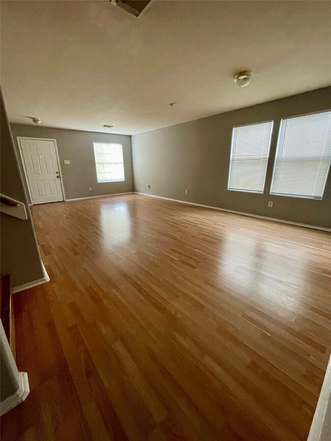 Photo - 16822 Perryton Ln