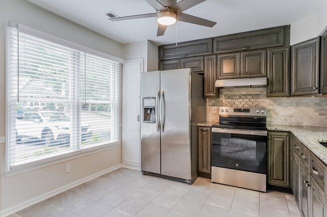 Photo - 6413 Andsley Dr