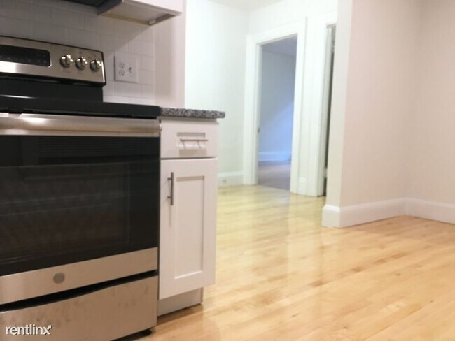 Photo - 465 Park Dr Unidad 11