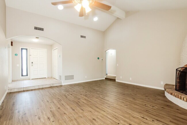 Photo - 17403 E San Marcus Dr