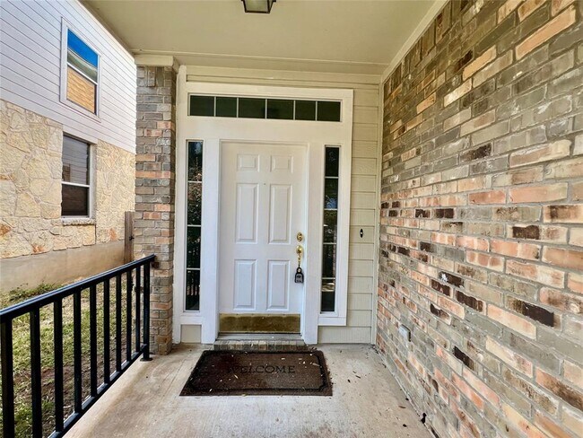 Photo - 10516 Dunham Forest Rd