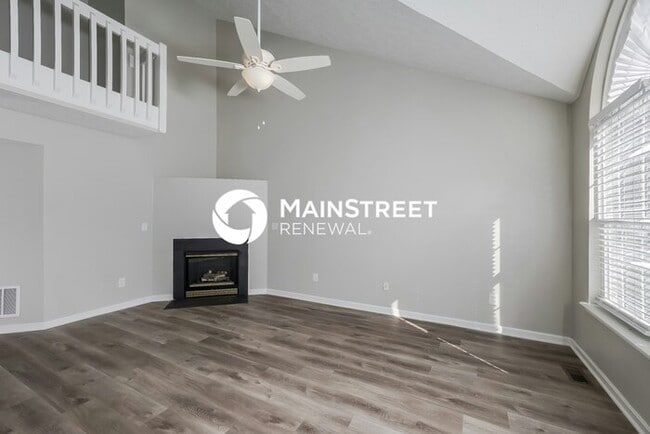 Photo - 4 Bedroom Pet-Friendly Home in LOUISVILLE, KY with Main Street Renewal