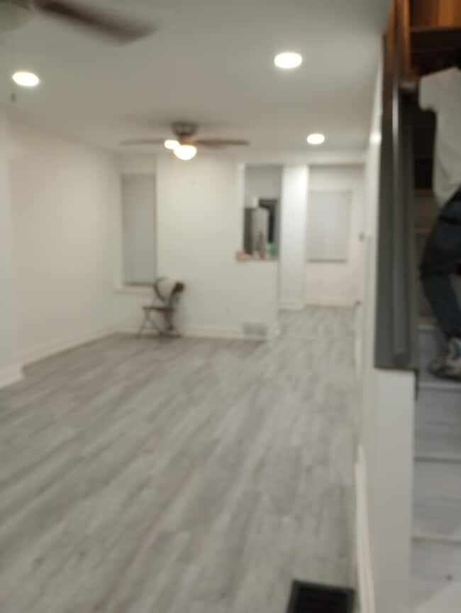 Photo - 132 N Farson St