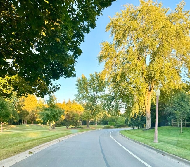 Photo - 61 Southgate Course