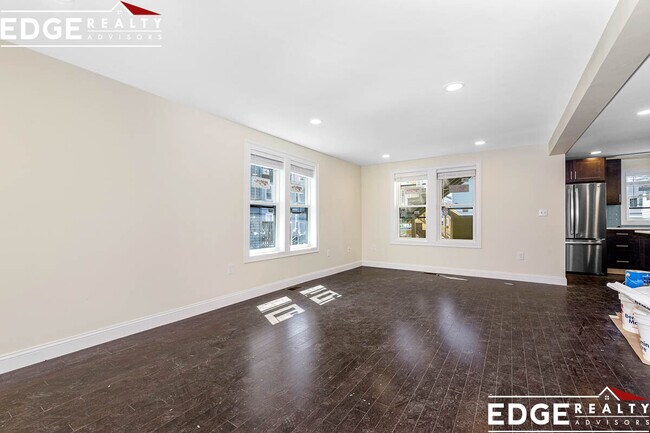 Photo - 80 Stanley Ave