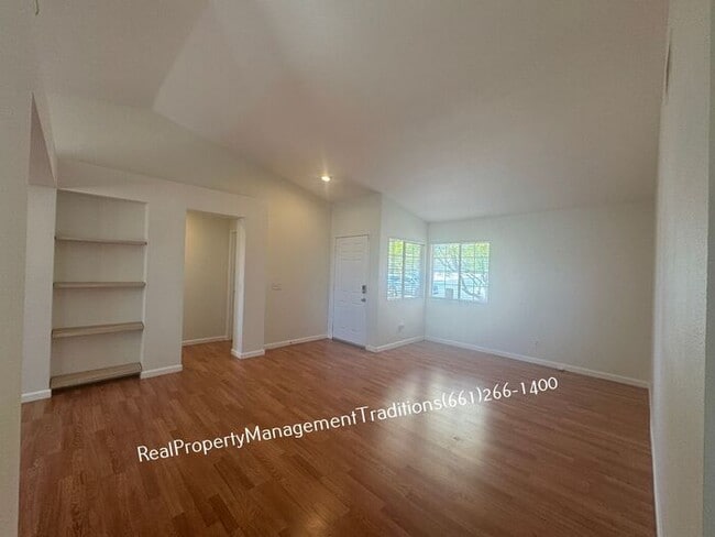 Photo - 3Bed+2 Bath Rancho vista Home