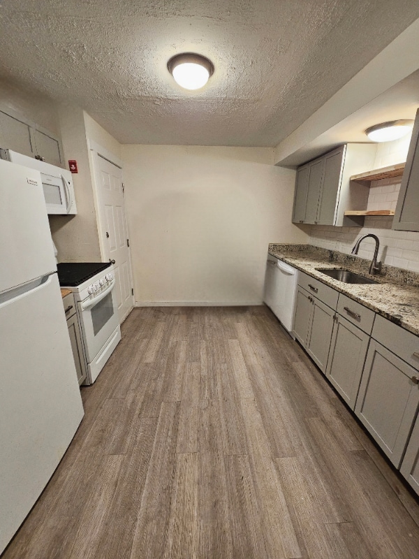 Building Photo - 40 Grondin Dr Rental