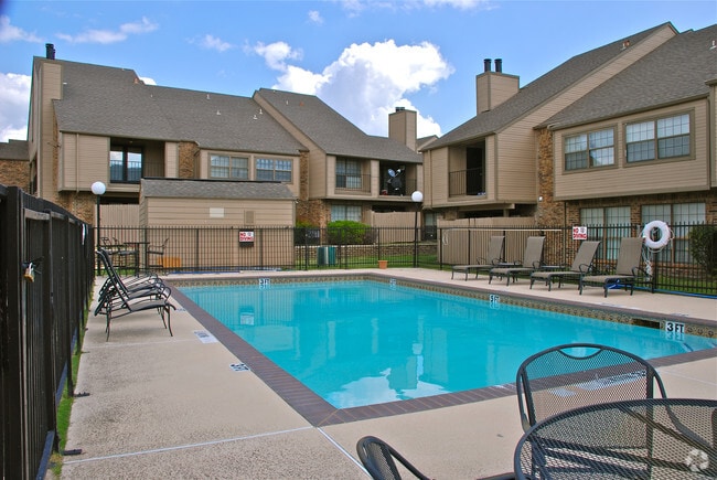 Piscina - The Cedars Apartment - NEW