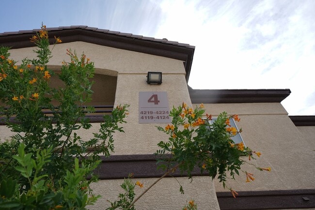Photo - 2291 W Horizon Ridge Pkwy Unit 4220
