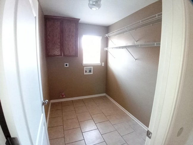 Photo - 3608 Dewitt County Ct