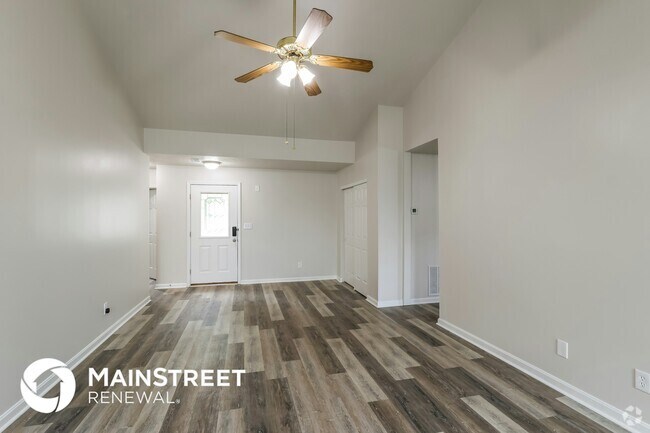 Building Photo - 536 Matterhorn Dr Rental