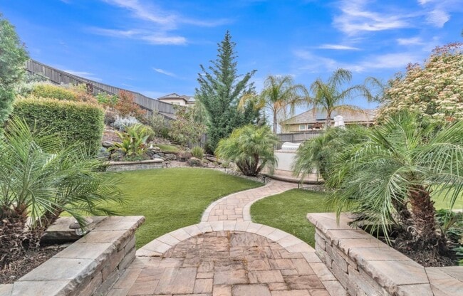 Photo - 612 Idlewood Pl