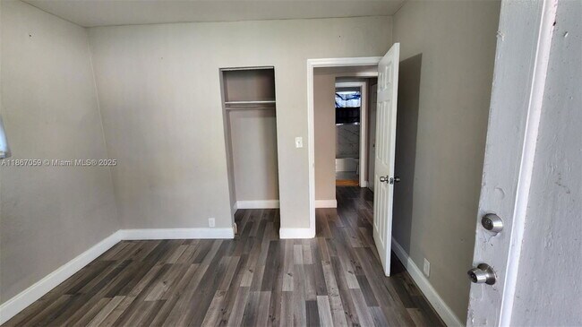 Building Photo - 1761 Ali Baba Ave Unit 1 Rental