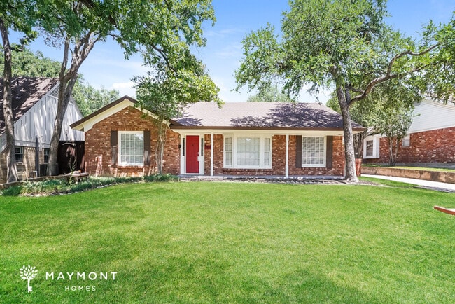 Building Photo - 7313 Monterrey Dr