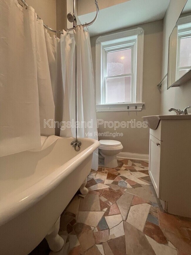 Photo - 4574 Evans Ave Unidad A