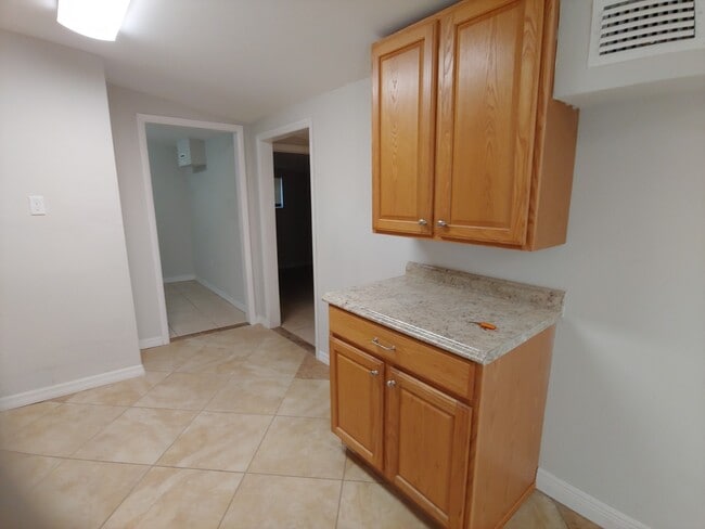 Photo - 1314 32nd St Unit C